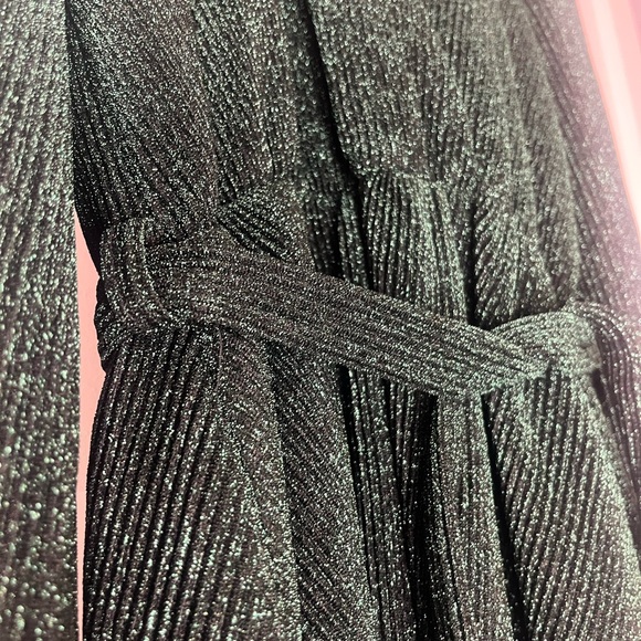 Hi, selling this elegant brilliant dress in size France 1 (XS-S) - Picture 8 of 15